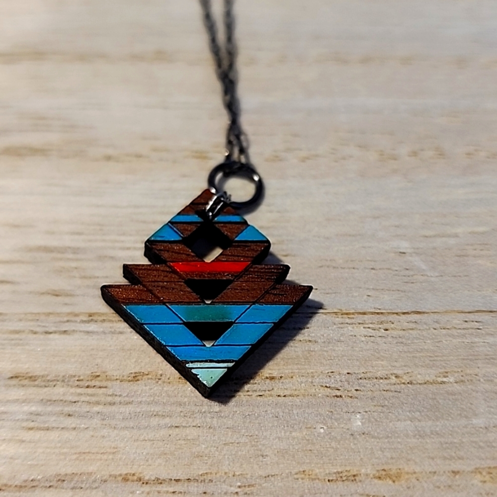 Geometric necklace